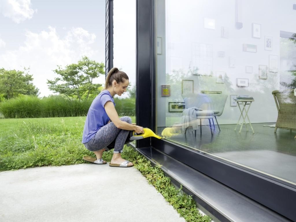 Okenni_vysavac_Karcher_WV6_plus_2490Kc_a_13